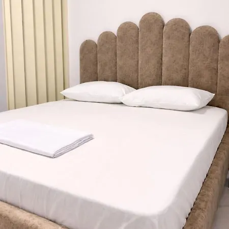 Jonida Room,brand New With Balcony * Sarandë